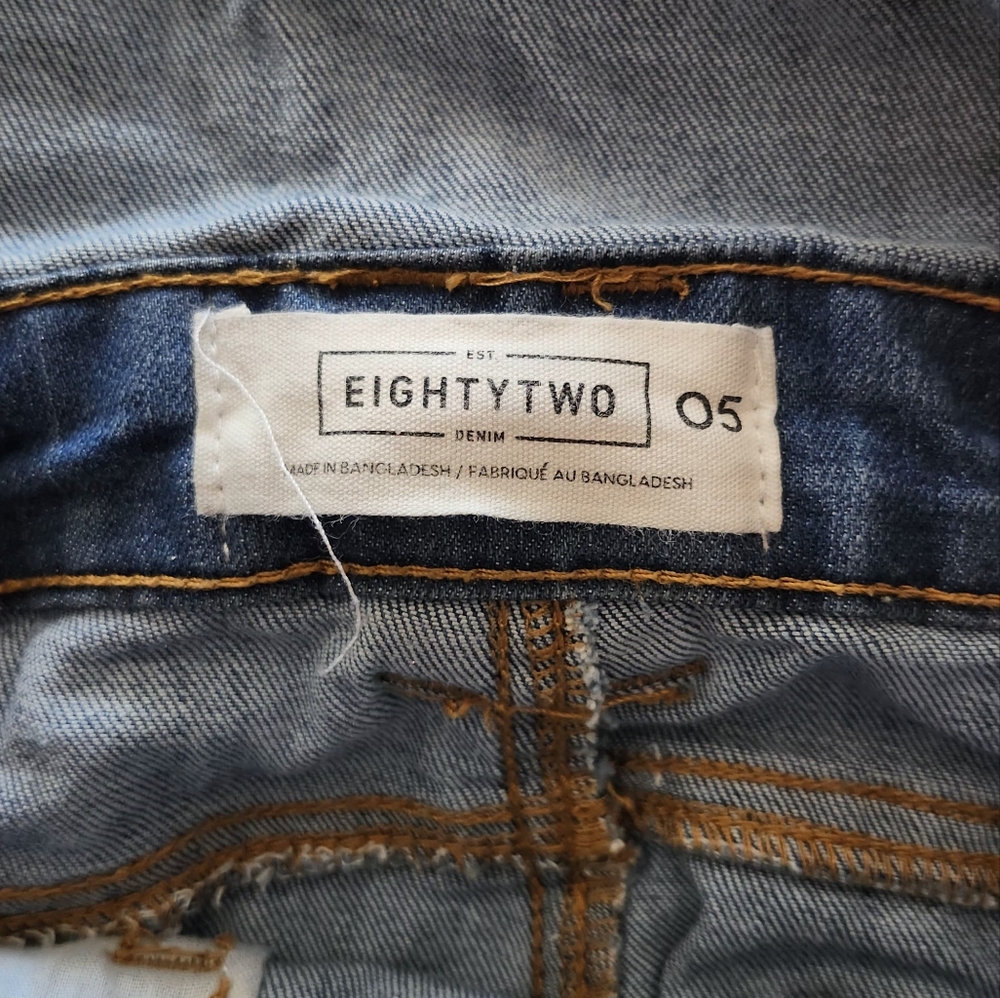 Jean overalls - Picture 3 of 3